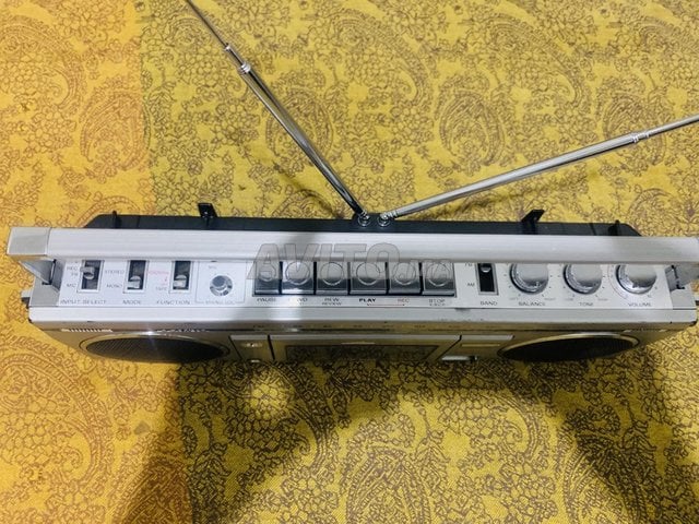 radio cassette recorder SANYO 4 bands 