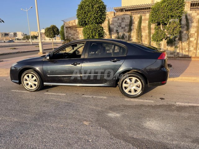 Renault Laguna occasion Diesel Modèle 