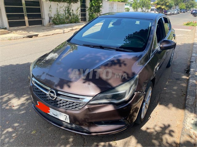 Opel Astra occasion Diesel Modèle 