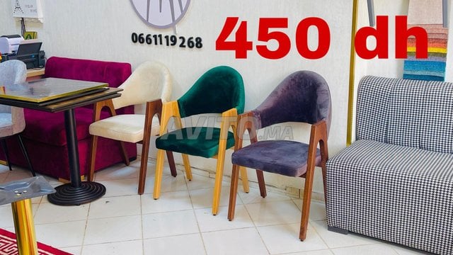 Les chaises pour café 