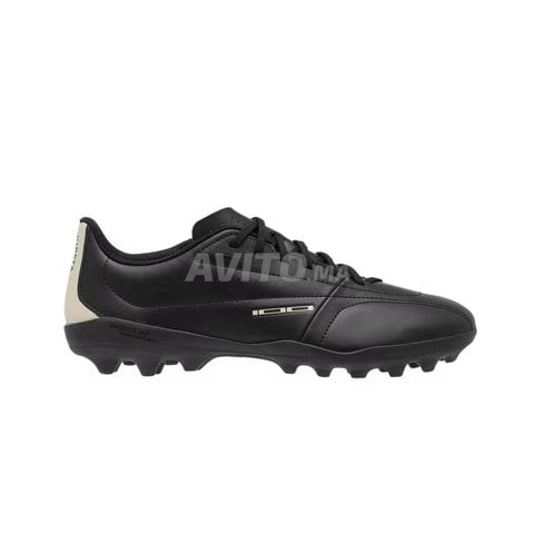 Taille 40 CHAUSSURES DE FOOTBALL 100MG NOIR KIPSTA