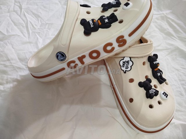 crocs  neuf 39