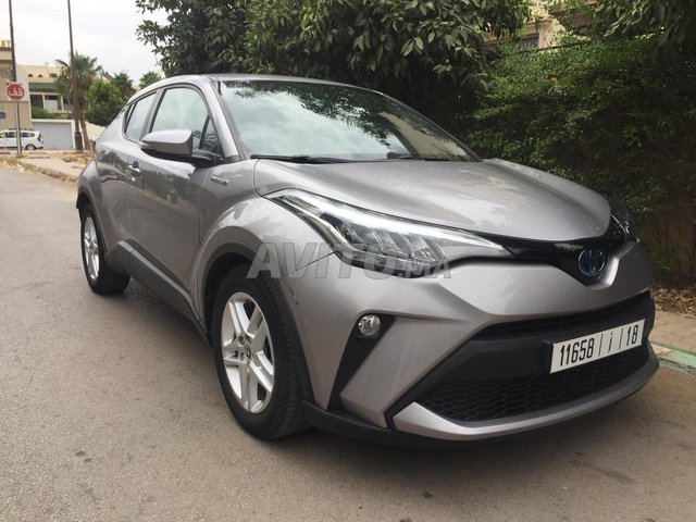 Toyota C-HR occasion Essence Modèle 