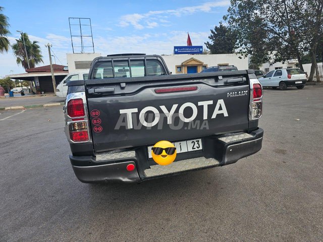 Toyota Hilux occasion Diesel Modèle 