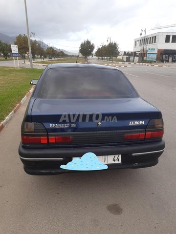 Renault 19