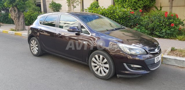 Opel Astra occasion Diesel Modèle 