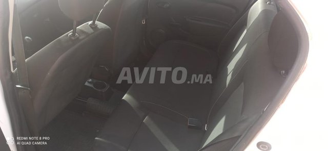 Dacia Logan Essence Manuelle 2018 à Laâyoune