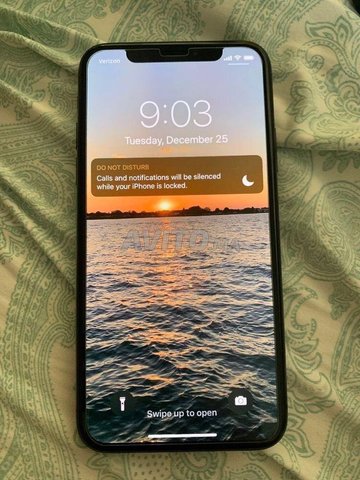 Iphone 12 normal noir
