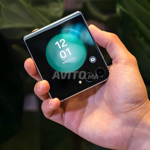 Samsung z flip 5.5G
