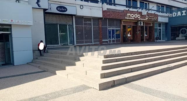 Vente magasin pas de porte centre ville Agadir - 2
