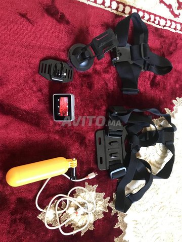 GoPro 7 white avec des accessories 