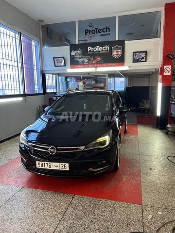 Opel Astra occasion Diesel Modèle 