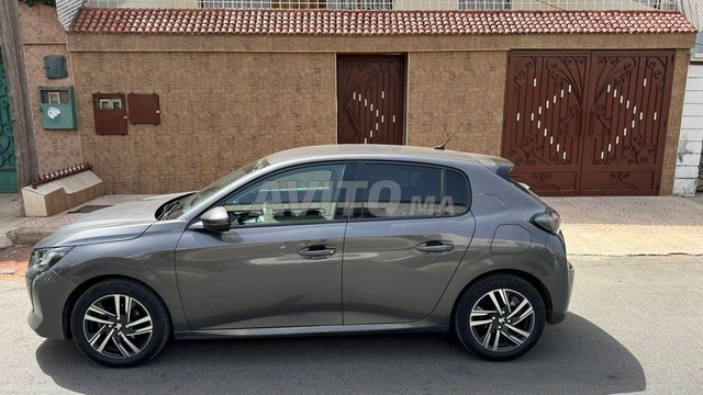 Peugeot 208 occasion Essence Modèle 