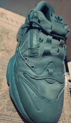 Adidas originals size 42