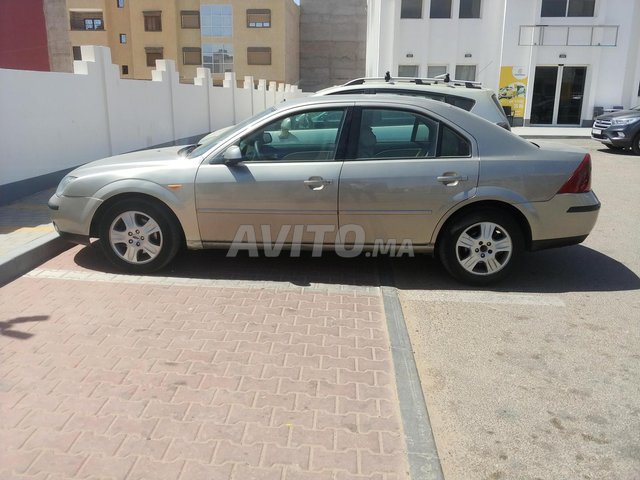 Ford Mondeo Diesel Manuelle 2003 à Laâyoune