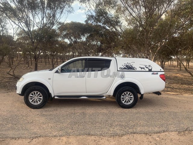 Mitsubishi L200 occasion Diesel Modèle 