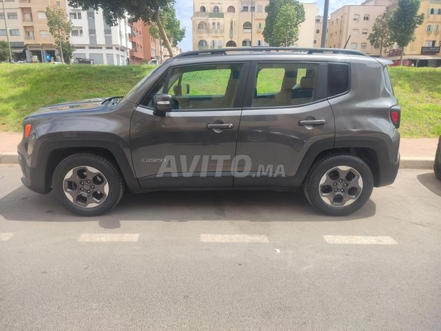 Jeep Renegade occasion Diesel Modèle 