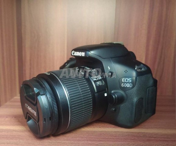 caméra Canon EOS 600D 