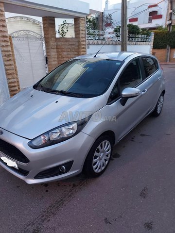 Ford Fiesta occasion Essence Modèle 