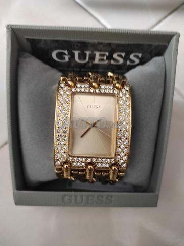 montre femme Ghess