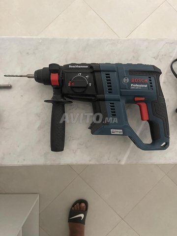 Perforateur perceuse BOSCH sans fil