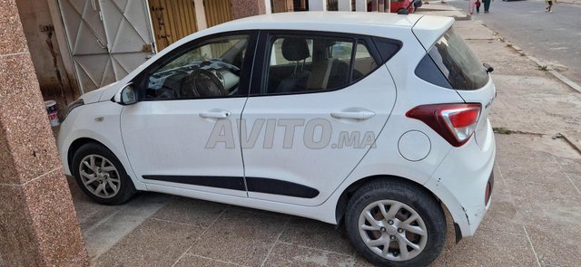 Hyundai Grand i10 occasion Essence Modèle 