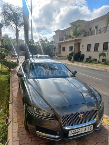 Jaguar XF occasion Diesel Modèle 