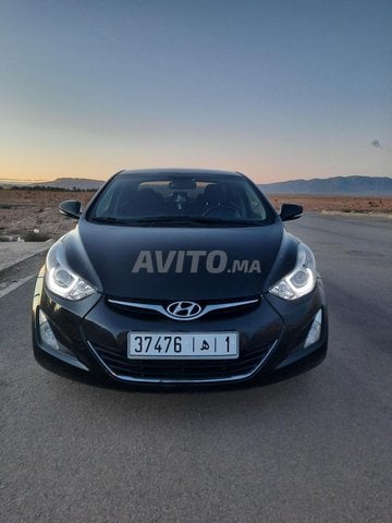 Hyundai Elantra occasion Diesel Modèle 