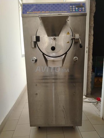 Machine pour glaces et sorbets