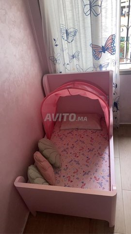 Lit Busunge excellente état 