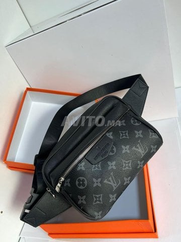 Pochette Homme Louis Vuitton LV6519