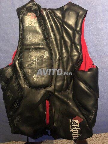 Gilet sauvetage jet ski 