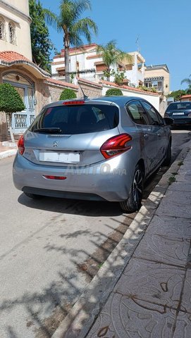 Peugeot 208 occasion Diesel Modèle 