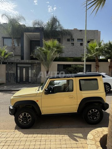 Suzuki JIMNY occasion Essence Modèle 