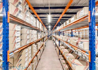 Découvrez Nos Rayonnages Mi-Lourds et Lourds