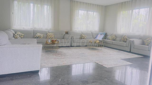 Villa opportunité a saisir sur el menzeh