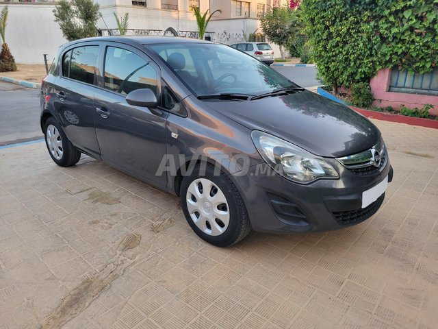 Opel Corsa occasion Essence Modèle 