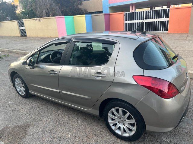 Peugeot 308 occasion Diesel Modèle 