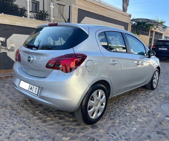 Opel Corsa occasion Essence Modèle 