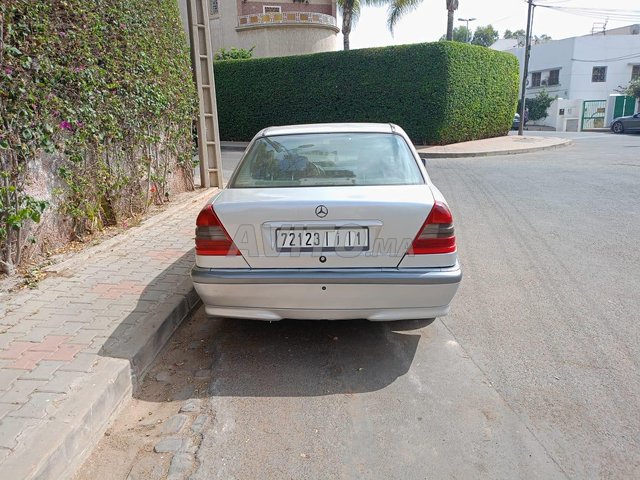 Mercedes-Benz Classe C occasion Diesel Modèle 