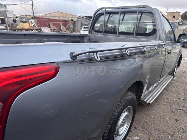 Mitsubishi L200 occasion Diesel Modèle 