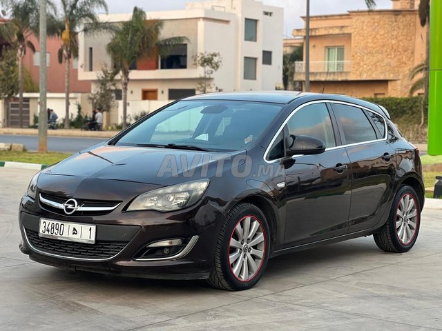 Opel Astra occasion Diesel Modèle 