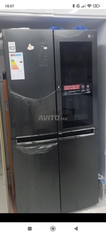 ثلاجة للبيع LG side by side 