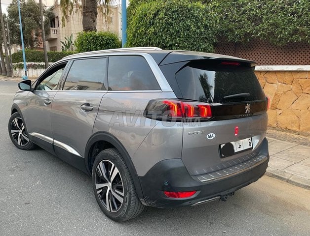 Peugeot 5008 occasion Diesel Modèle 