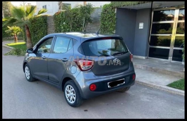  Hyundai Grand i10