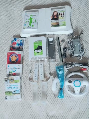 Wii Nintendo complet avec table balance 