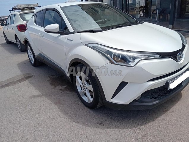 Toyota C-HR occasion Hybride Modèle 