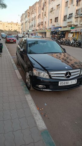 Mercedes-Benz 220 occasion Diesel Modèle 