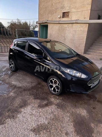 Ford Fiesta occasion Essence Modèle 