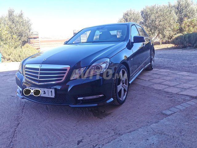 Mercedes-Benz 220 occasion Diesel Modèle 